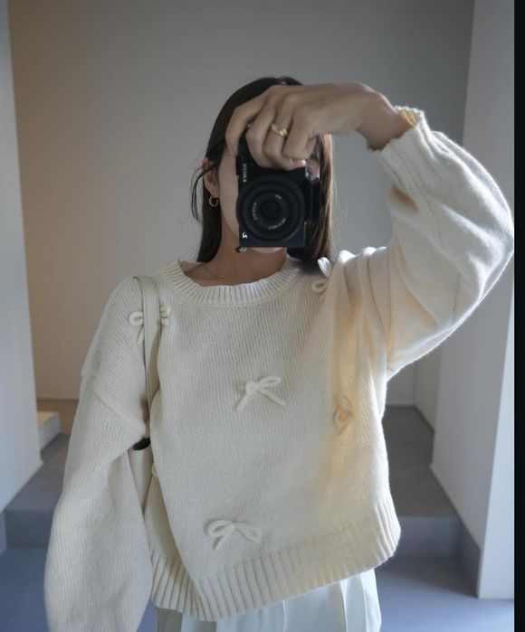 Кофта с бантиками