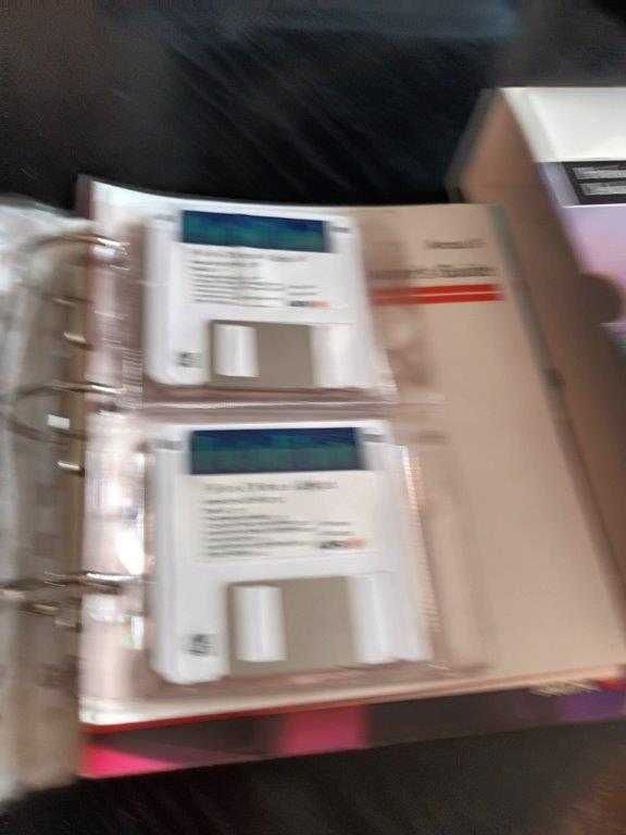. Profesjonalny skaner AGFA  Arcus II
   z kompletnym  oprogramowaniem