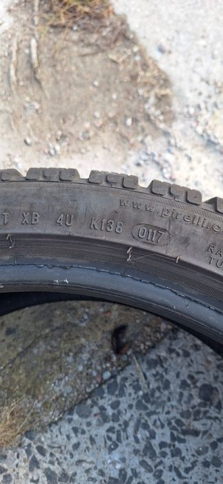 Opony Zimowe 225 40 R18 PIRELLI