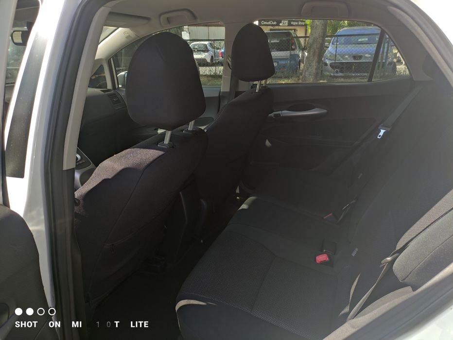 Toyota Auris 1.8 benzyna Hybrid super stan