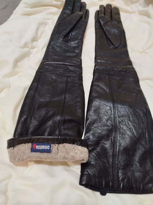 Кожаные лайковые перчатки