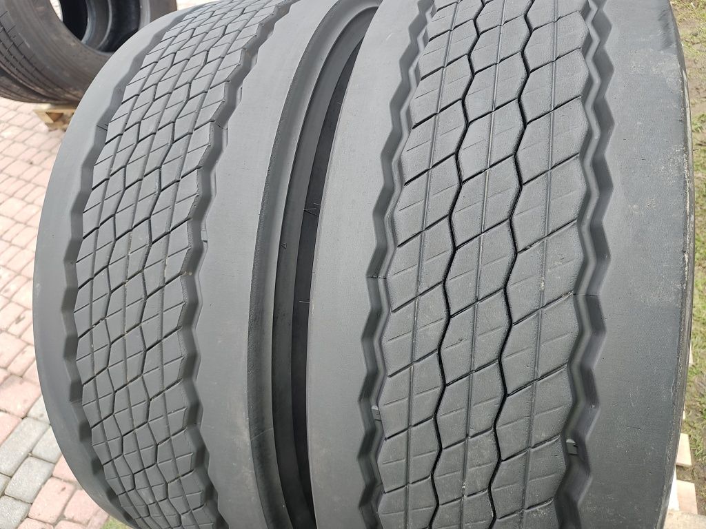 Bridgestone DURAVIS R-TRAILER 002 385/65 R22.5