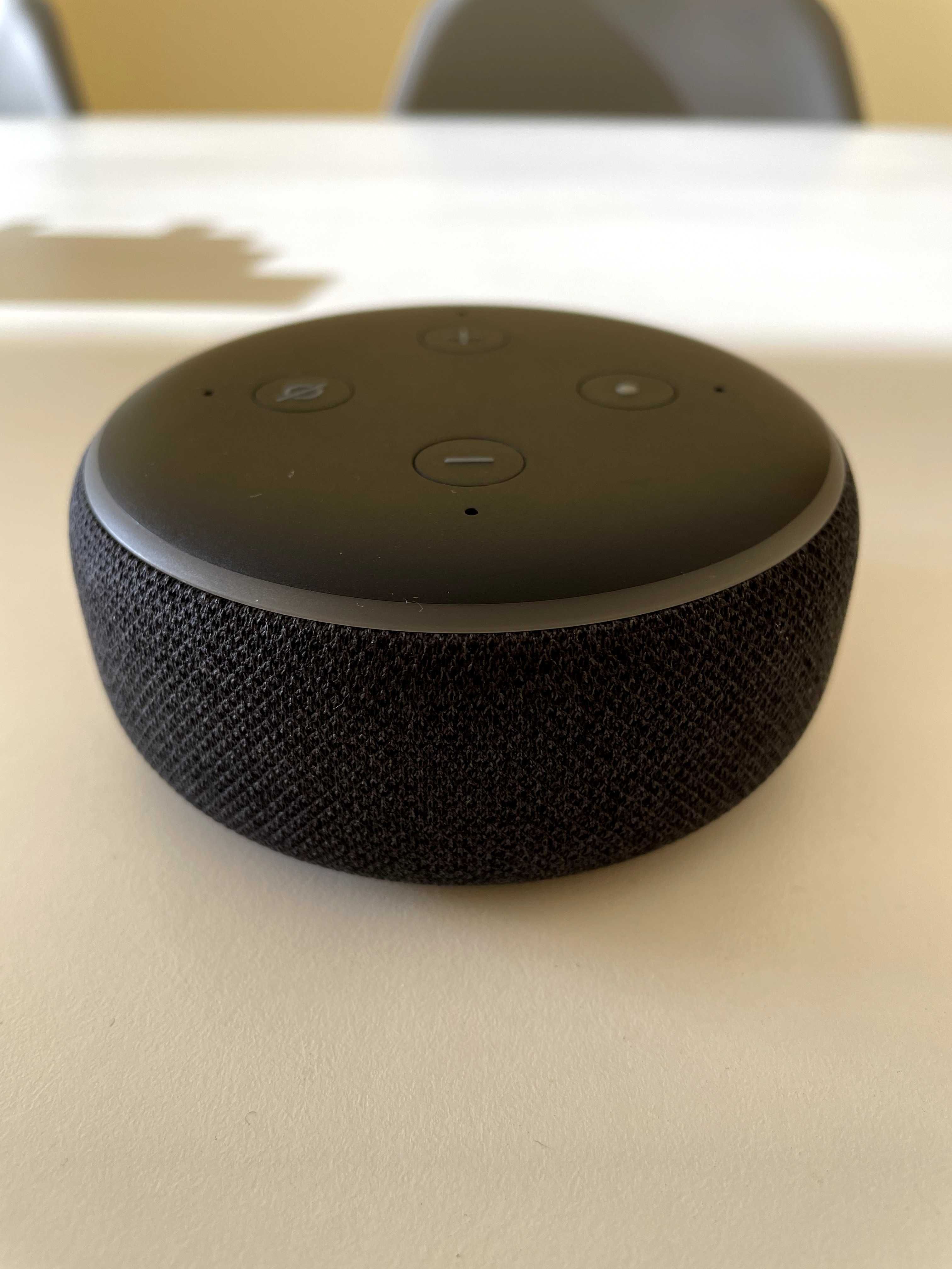 Amazon Echo Dot 3º Geração Coluna Inteligente Alexa Preto