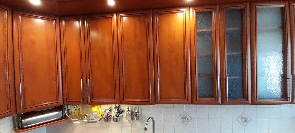 Szafki kuchenne duży komplet + stół z krzesłami i AGD