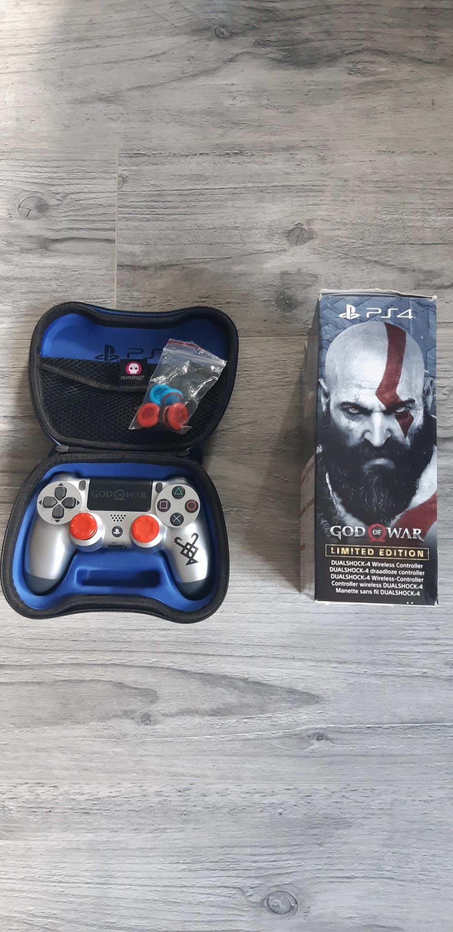 Kontroler PS4 God of war