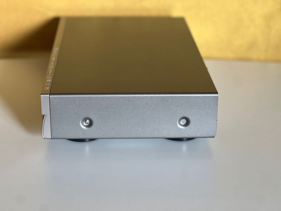Yamaha BD-A1060 Odtwarzacz BLU-RAY CD DVD SACD