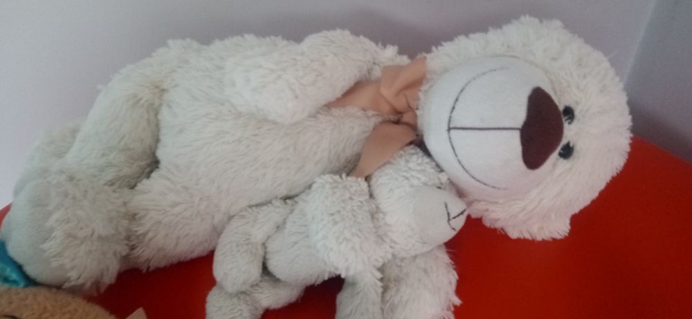 Duży  piękny biały misio z smyka