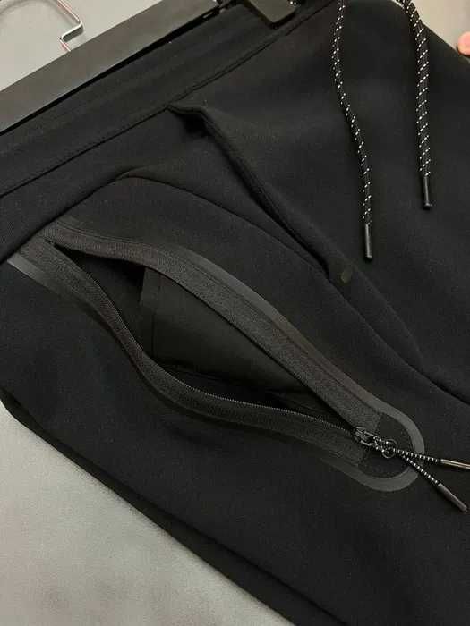 Nike Tech Fleece komplet czarny