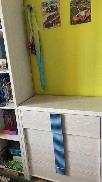 Письмовий стіл, книжкова шафа, шафа, комод колекції Caps