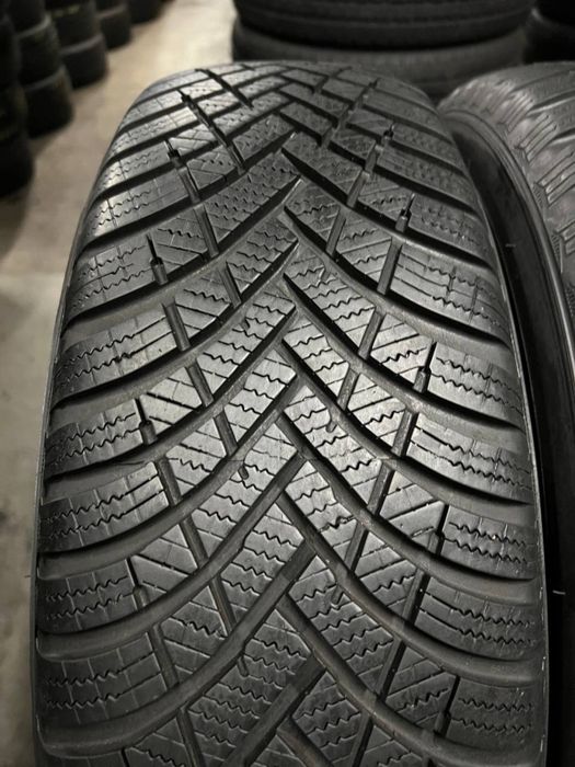Шини Зимові 215х70хR16 HANKOOK Winter I*cept RS3 / 2шт / Стан НОВИХ