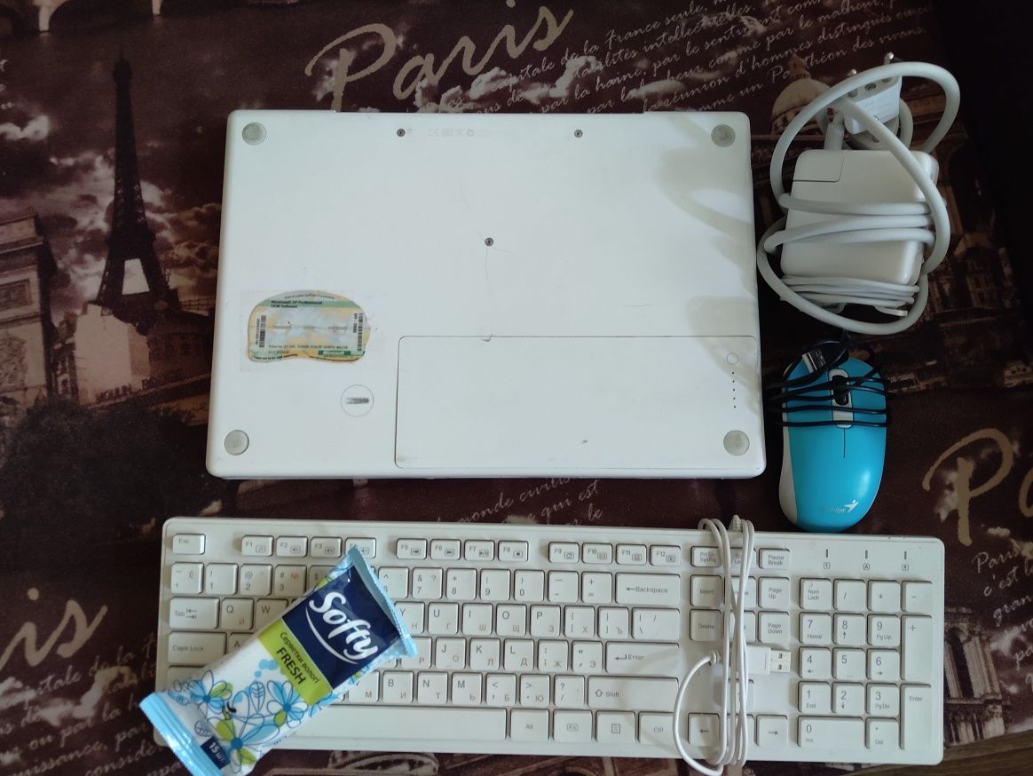 MacBook МакБук  (2006) 