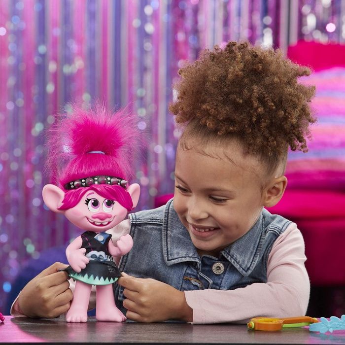 Поющая кукла Розочка, с аксессуарами Тролли 2 DreamWorks Trolls Hasbro