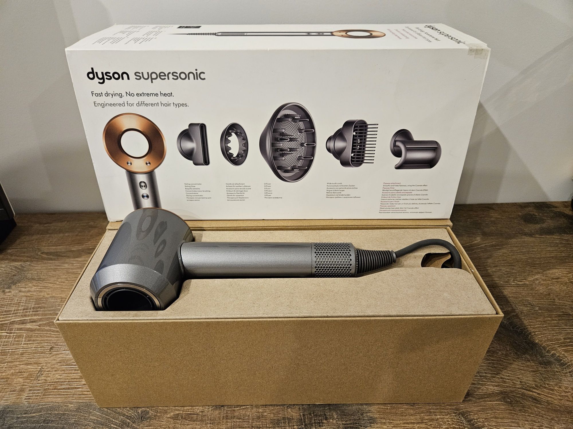 Secador cabelo Dyson Supersonic - Novo c/garantia