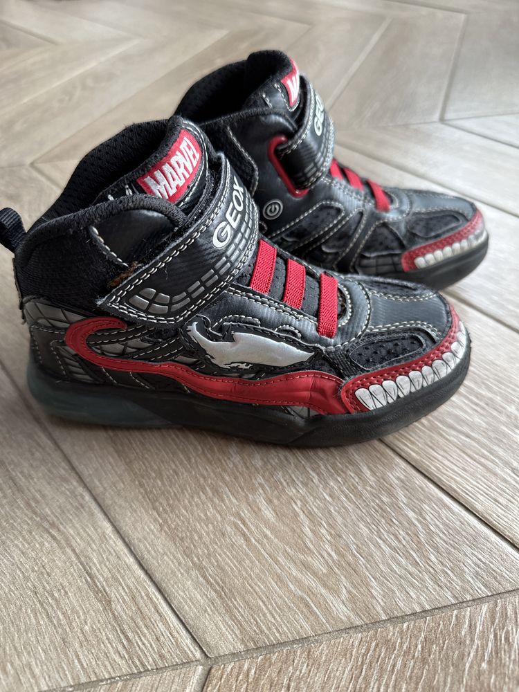 Buty Geox 29 Marvel Venom świecące