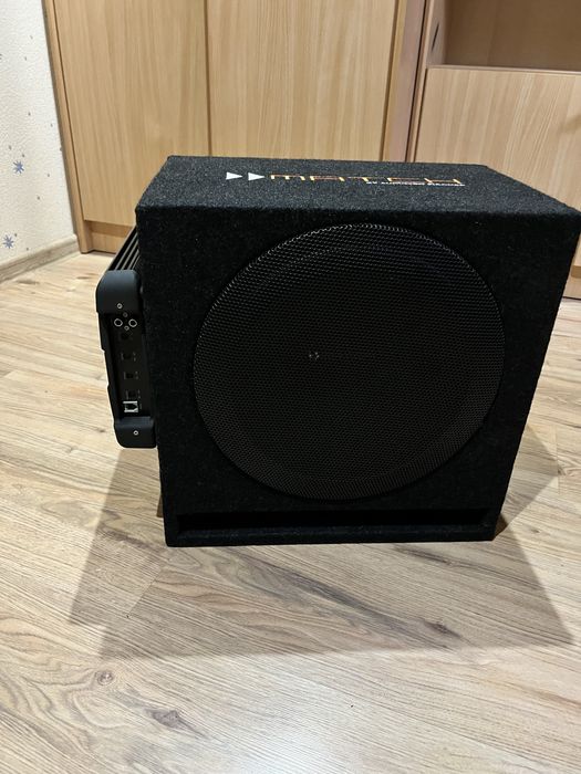Skrzynia basowa i wzmacniacz do samochodu