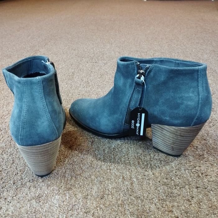 40,41,42. Ботильйони замшеві Ecco Shape 55 Western