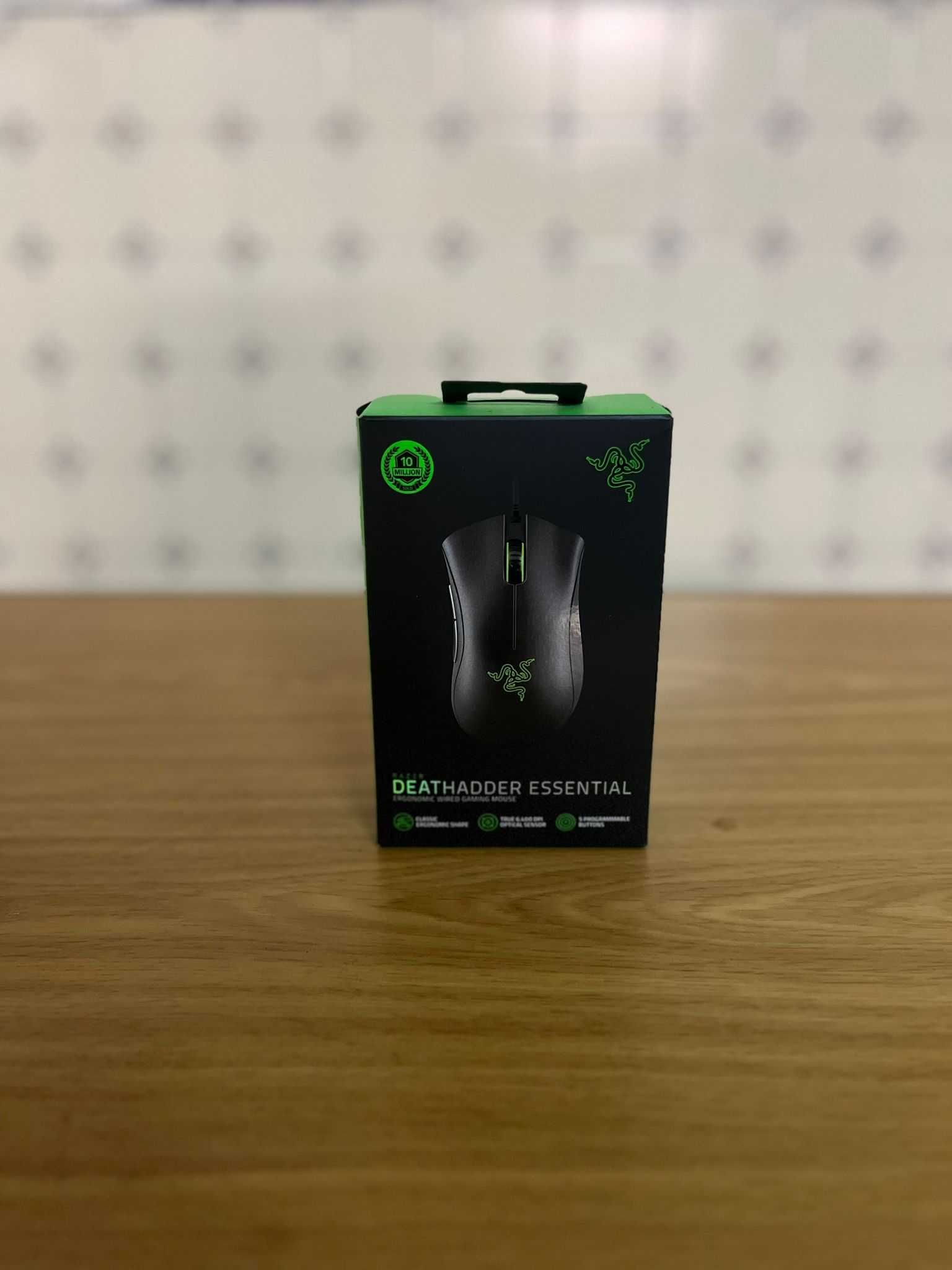 Rato Razer DeathAdder Essential Preto