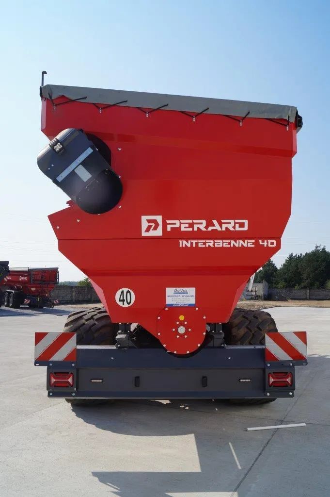 PERARD Wóz Przeładowczy Interbenne 40m3