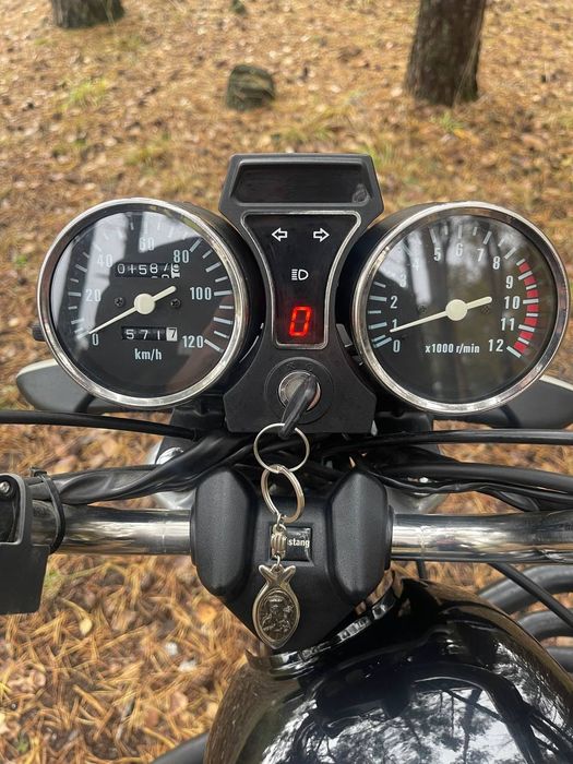 Продам мустанг 125