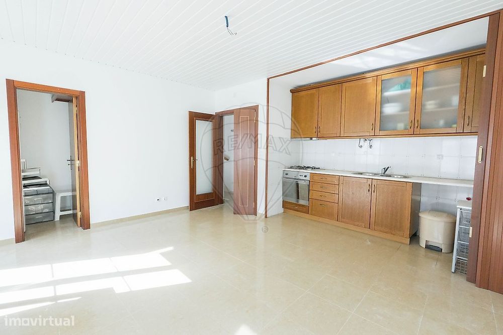 Moradia T2 para venda