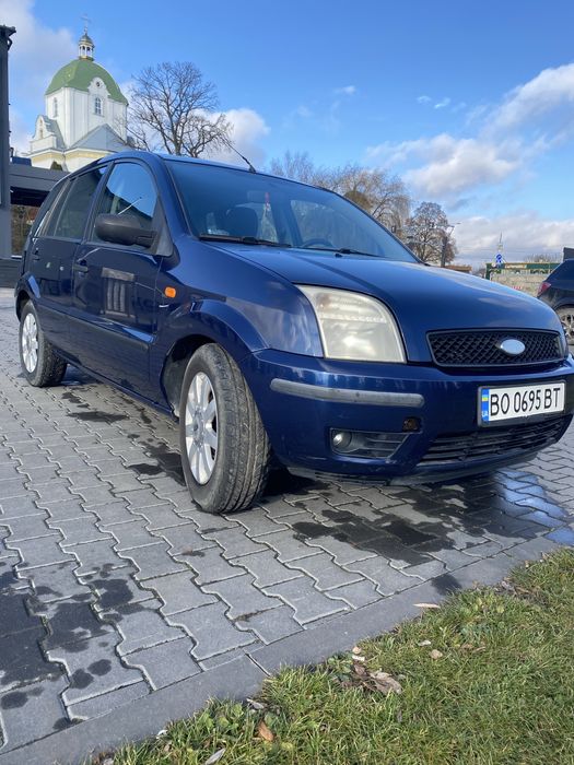 Продаєть Ford Fusion 2003 1.4 Disel