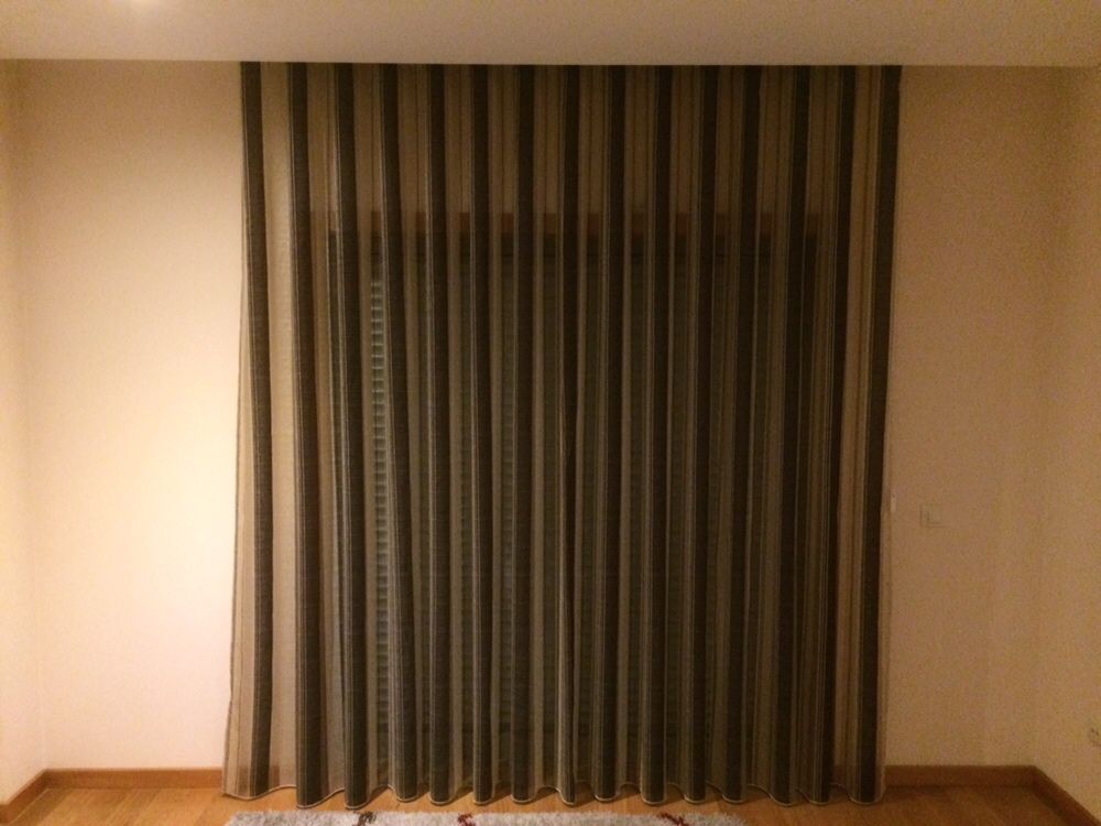 Cortinados para quarto/sala