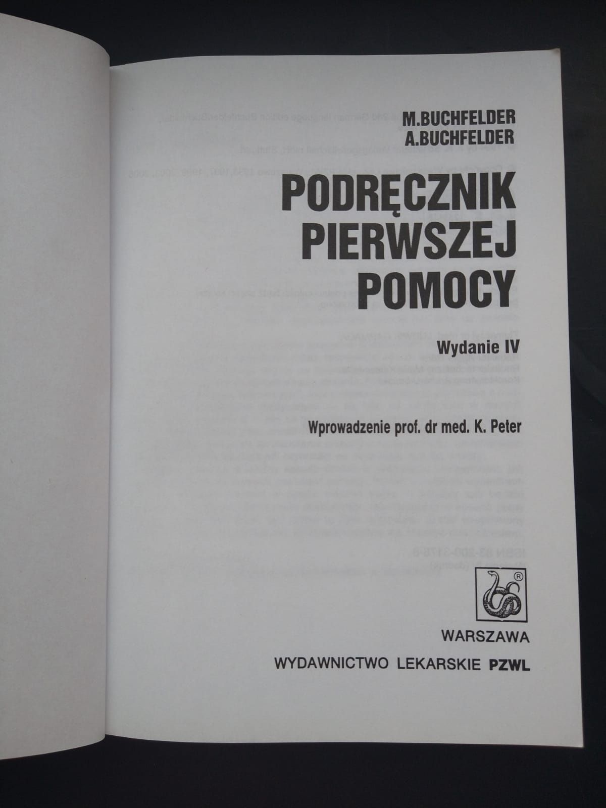 Podręcznik pierwszej pomocy- M. Buchfelder, A. Buchflelder