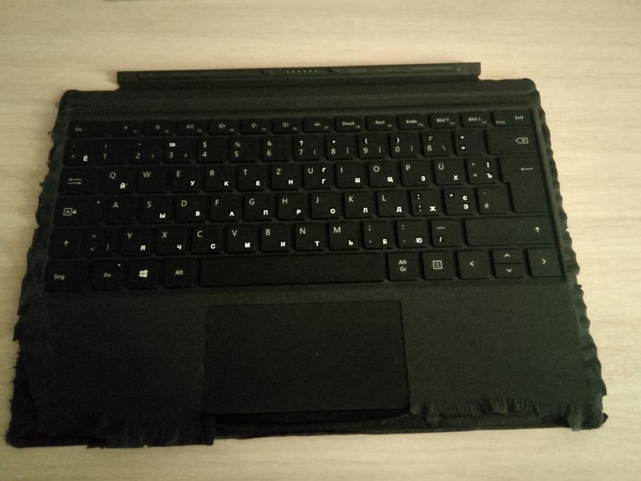 Microsoft Surface pro 7 Plus  8/256