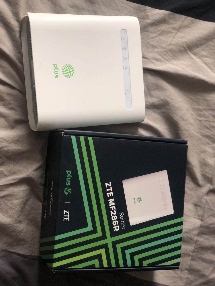 Router ZTE MF286R
