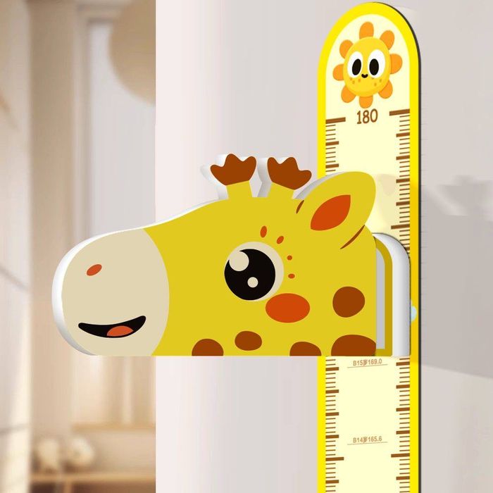 Ростомір Жираф та Динозавр