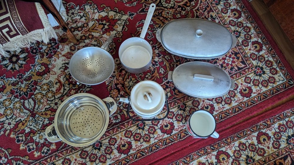 Кухонний посуд, утятниця, чайник, кружка, ковшик, сито, лоток