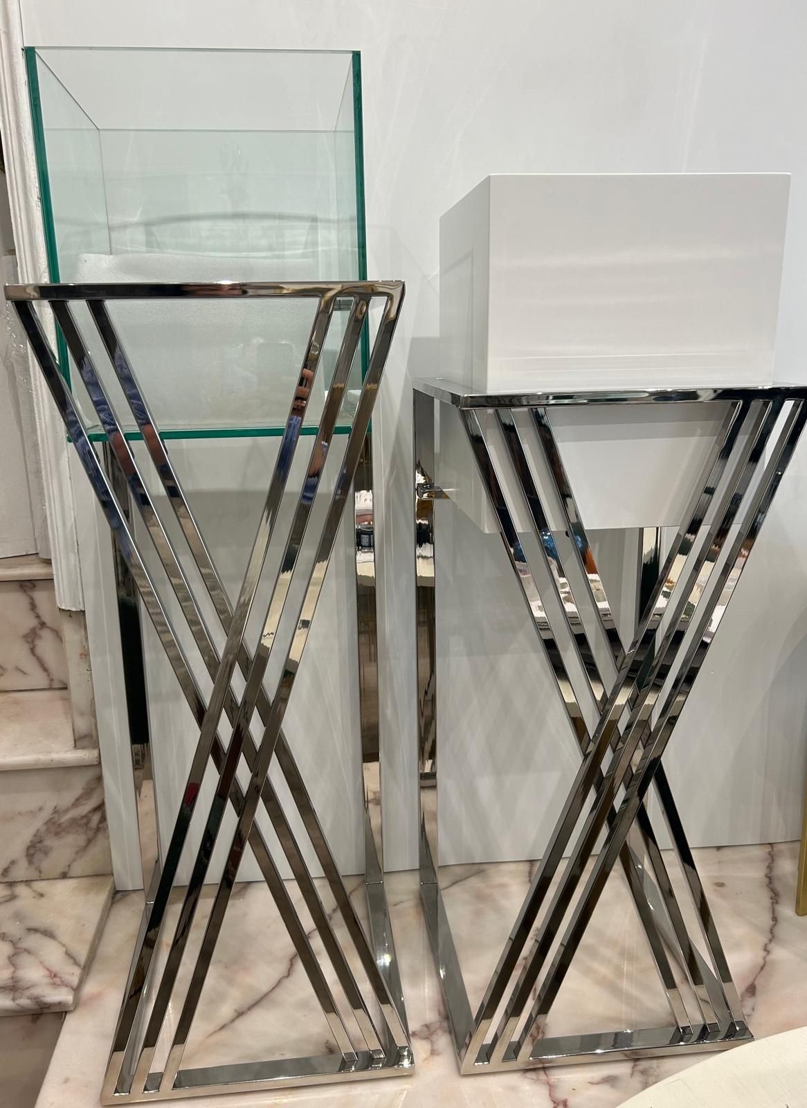 Floreiras em inox polido