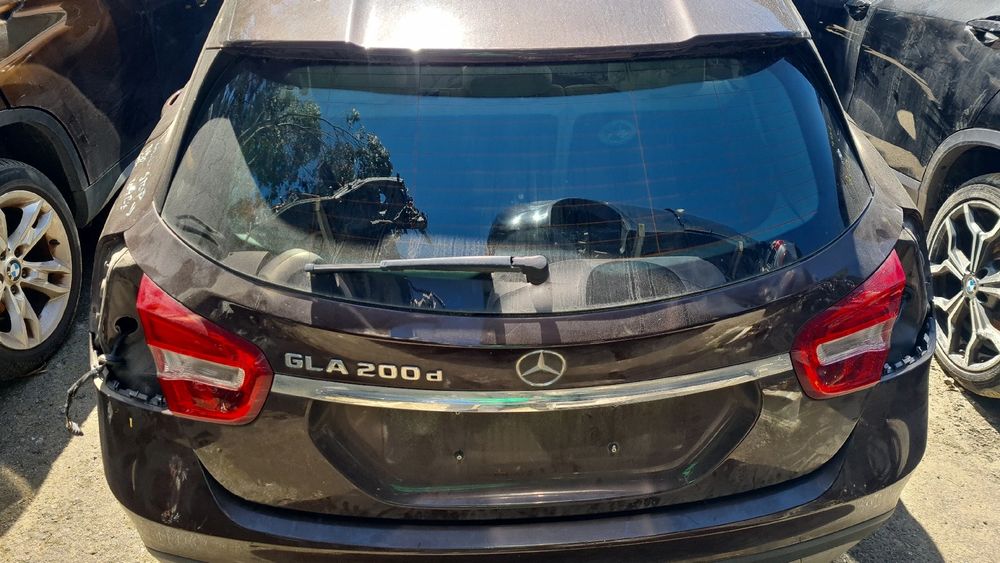 Porta / tampa da mala MERCEDES-BENZ GLA (X156)