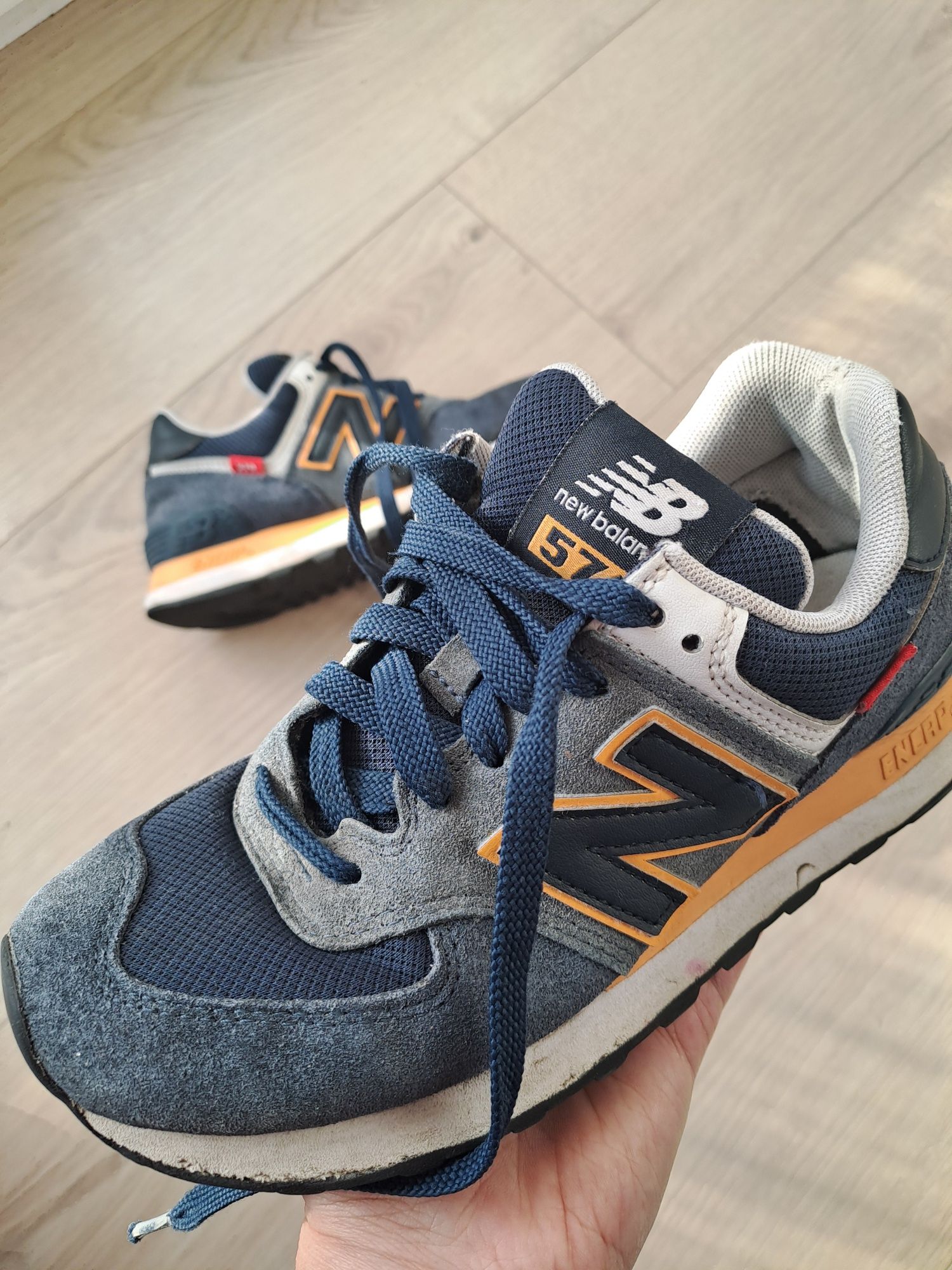 Buty New Balance r. 37