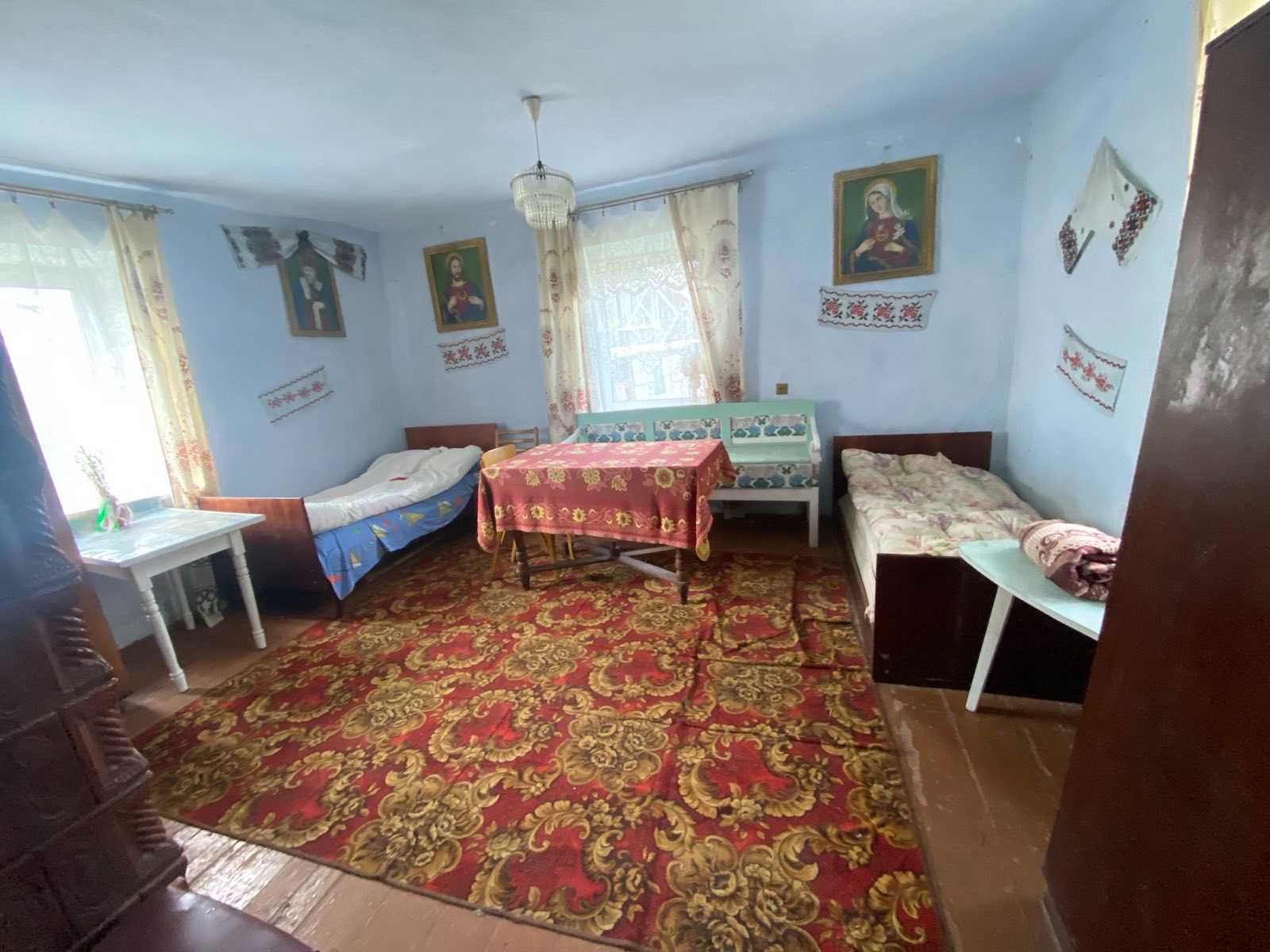 Продається будинок в селі Киданці з комунікаціями