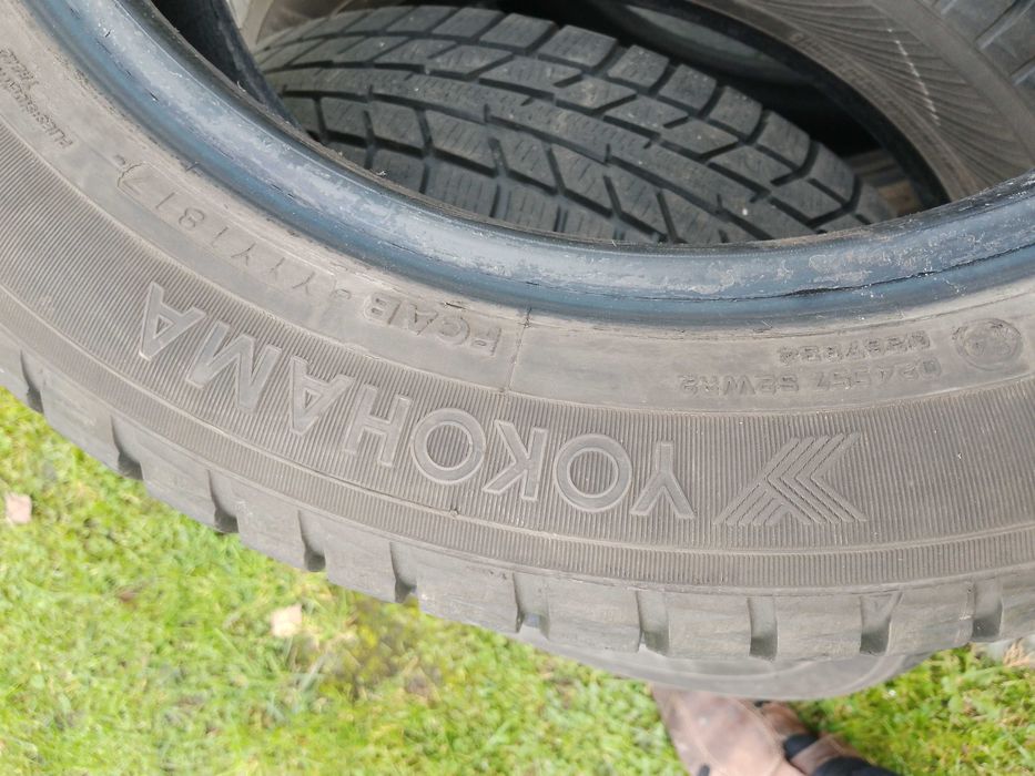 Opony zimowe  i koło dojazdowe 175/60/16