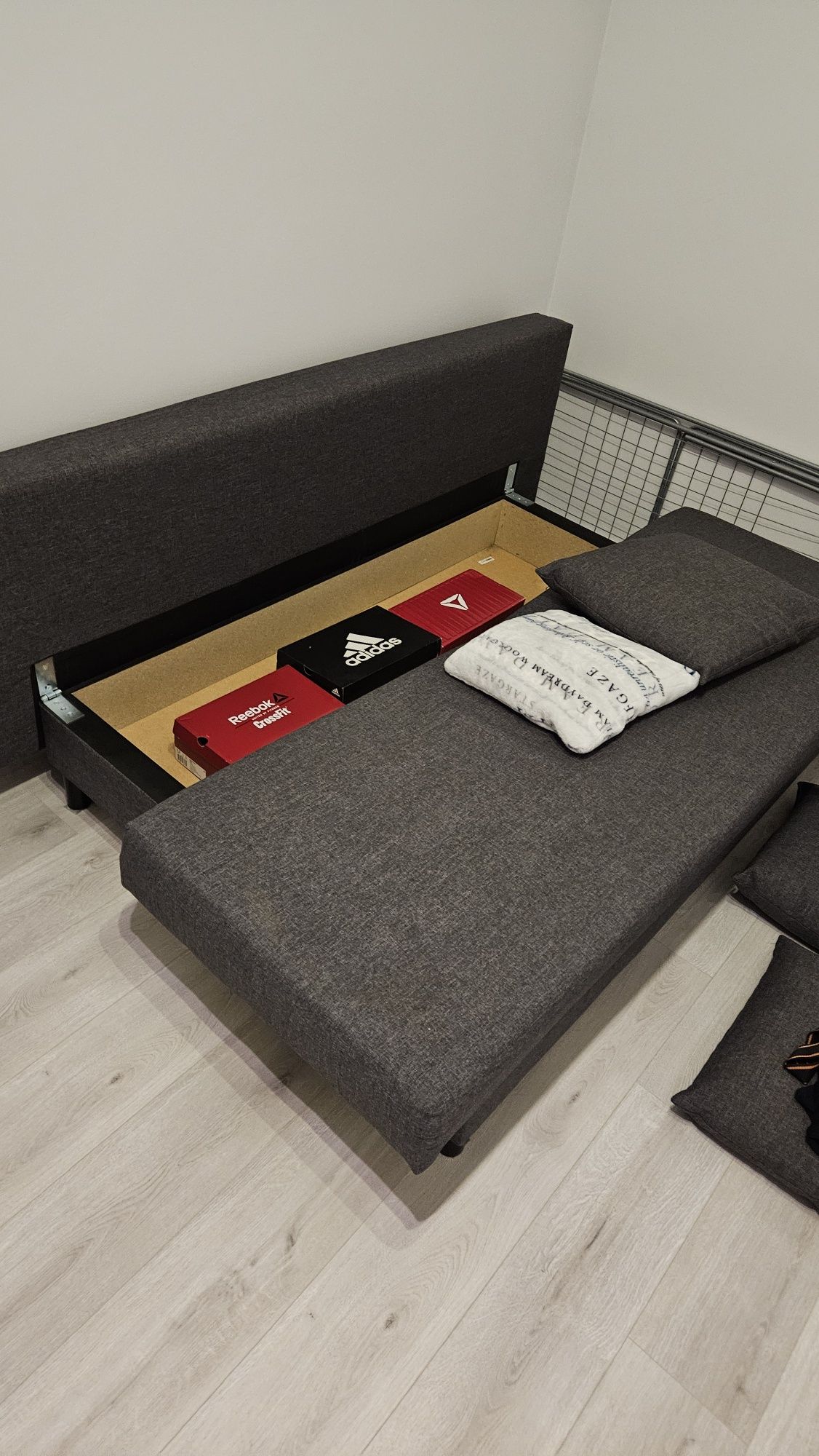 Kanapa sofa rozkładana wersalka łóżko ikea