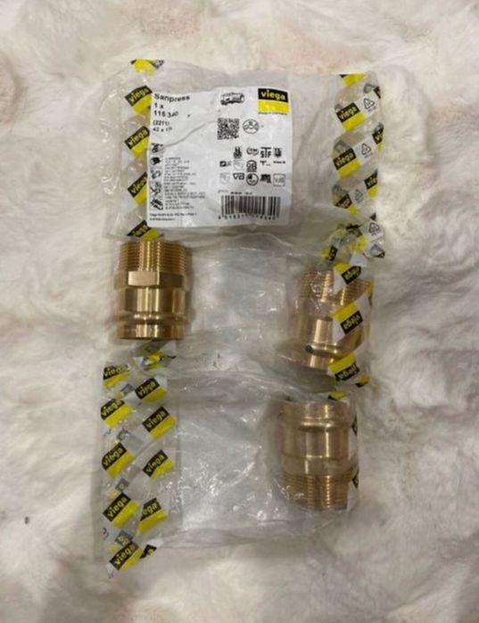 VIEGA Nypel 42 x 1 1/2 mm GZ (4 szt)