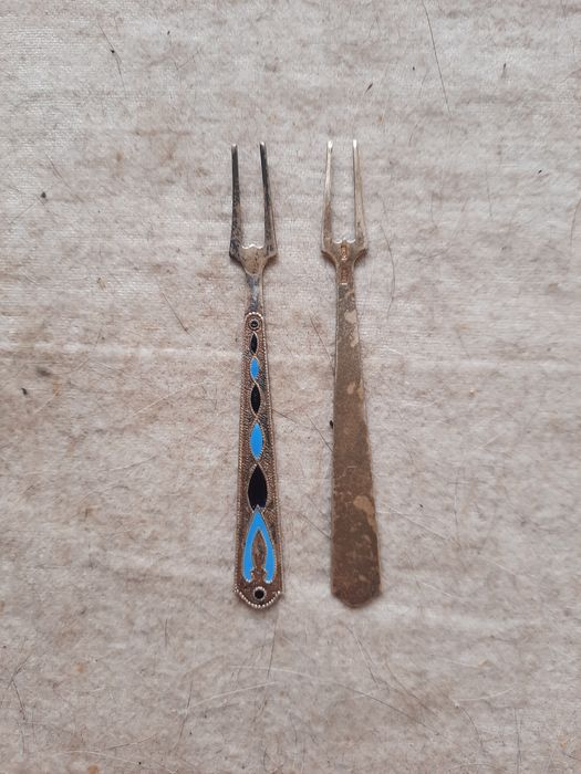 Чайні  ложечки різних часів.