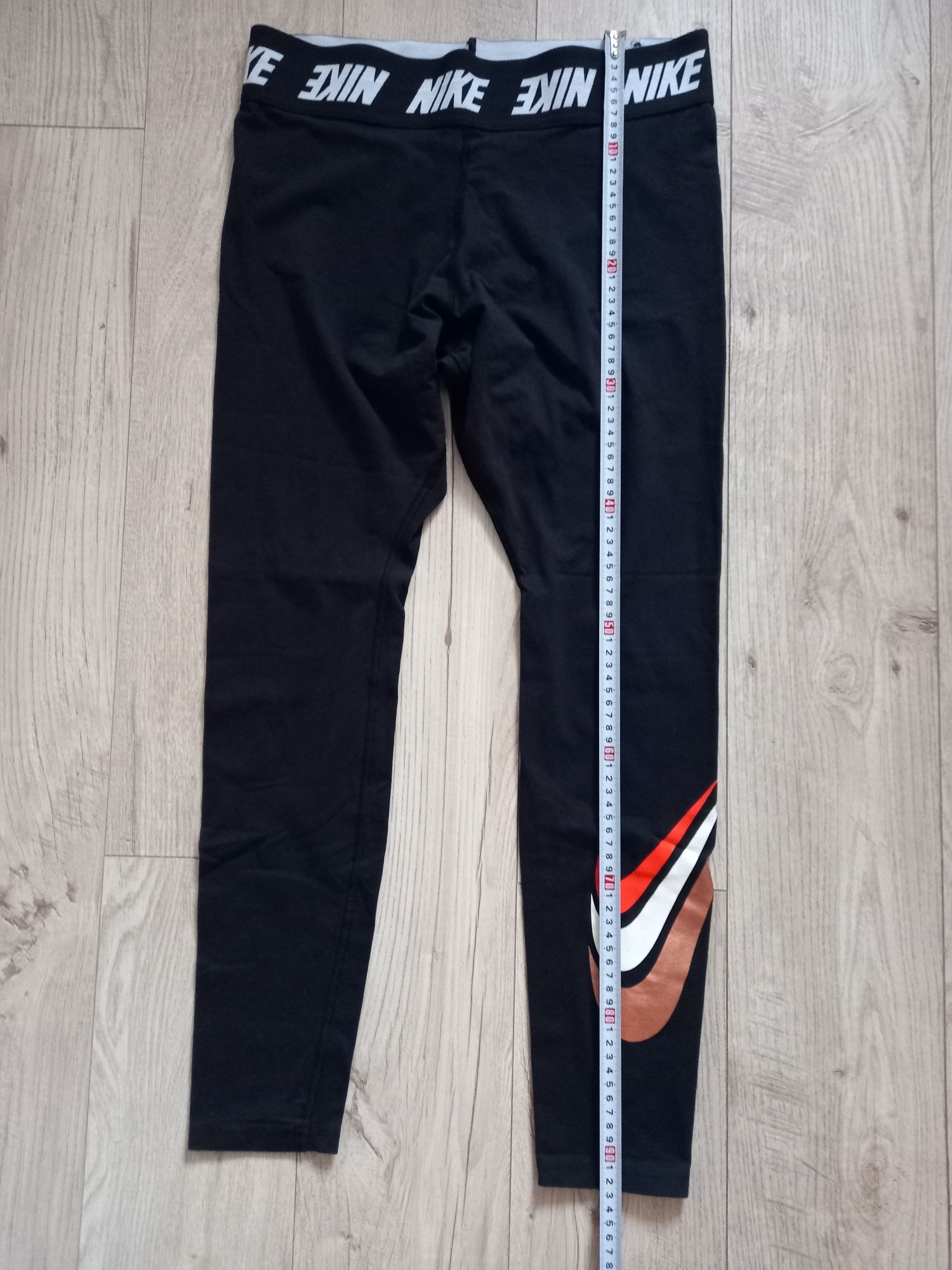 Продам лосины Nike