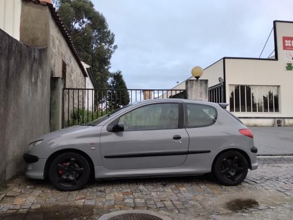 Peugeot 206 1.6 GTI