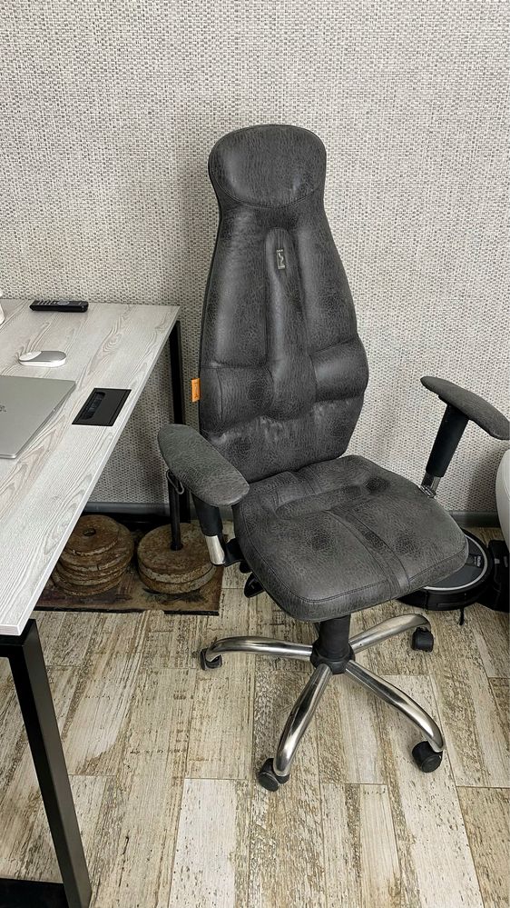 Кресло ортопедическое офисное геймерское игровое компьютерное стул