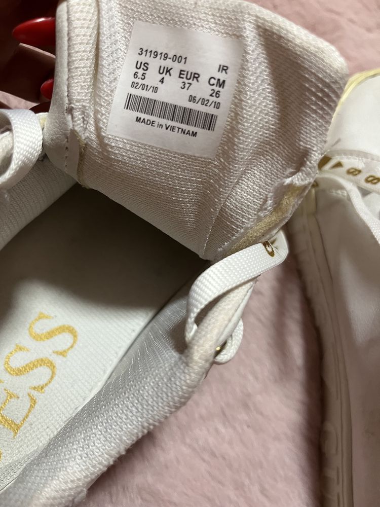 Guess tenisówki trampki sneakersy r 37 logowane sznurówki białe