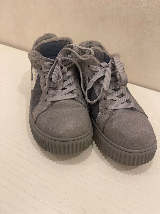 Зимові жіночі кеди натуральна замша