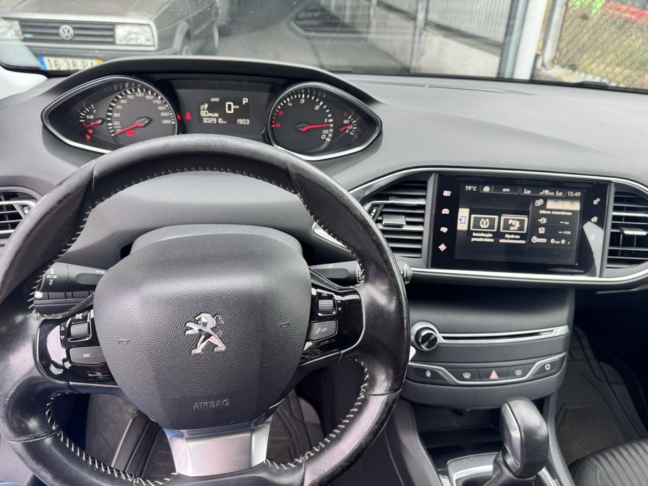 Peugeot 308 1.6 Blue-HDi 2015