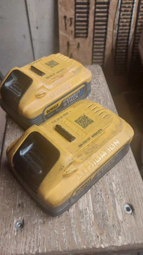 Dewalt powerstack 5Ah używana
