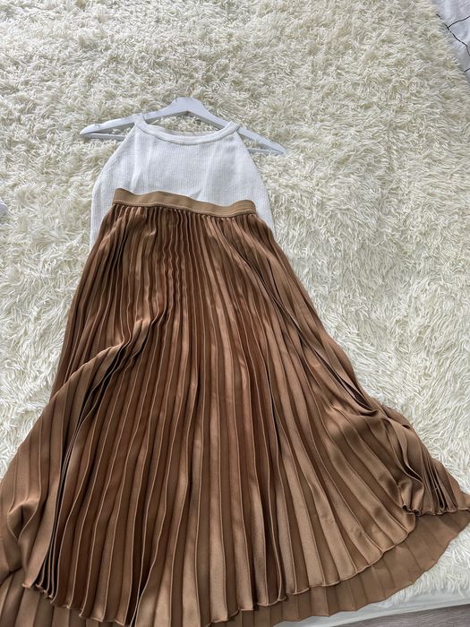 Спідниця пліссе в гірчично шоколадному кольорі
