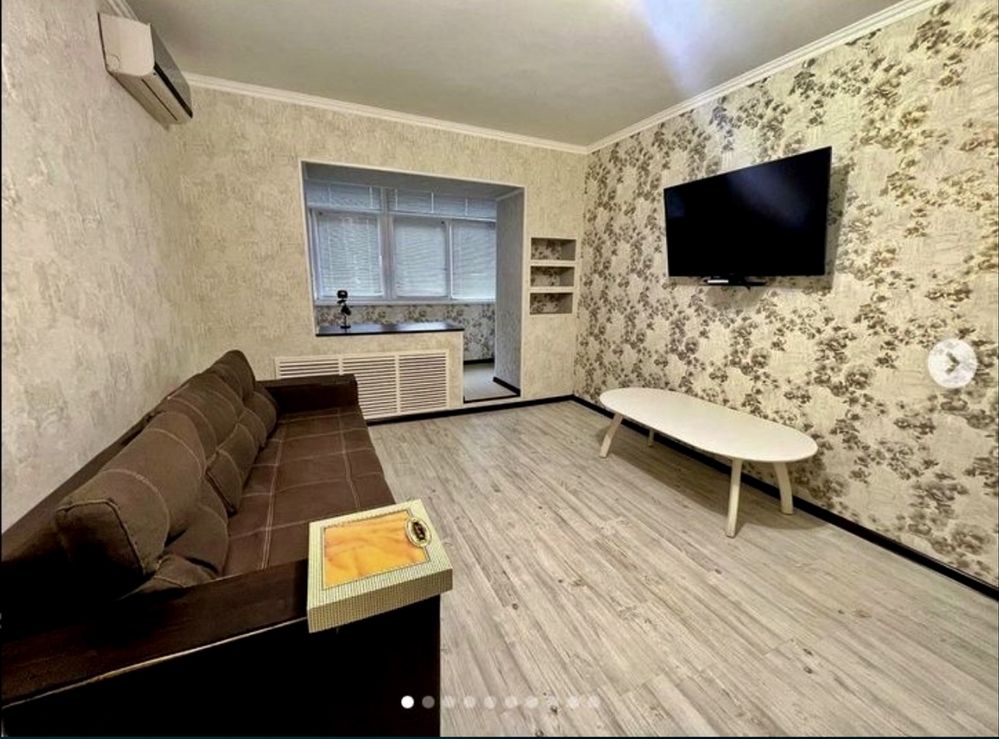 Продаю 2 х комнатную квартиру на пр Мира / Васляева