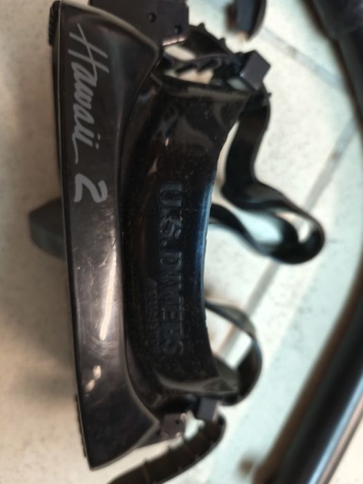 Conjunto de artigos de mergulho com possibilidade de venda em separado