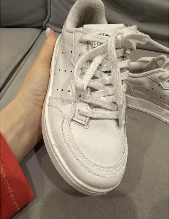 Кросівки adidas 30 розмір